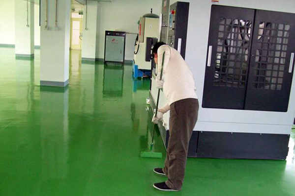 刷地坪漆优势 