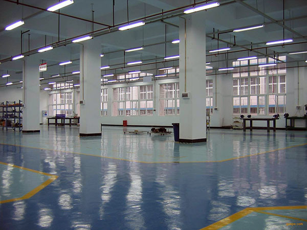 环氧地坪漆危害大吗