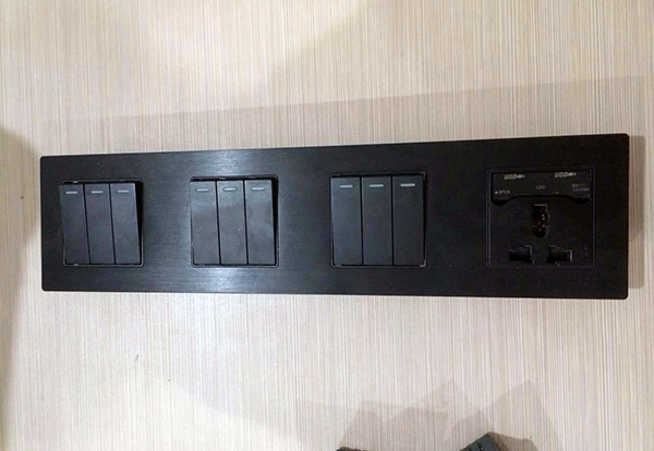 公牛装饰开关价格