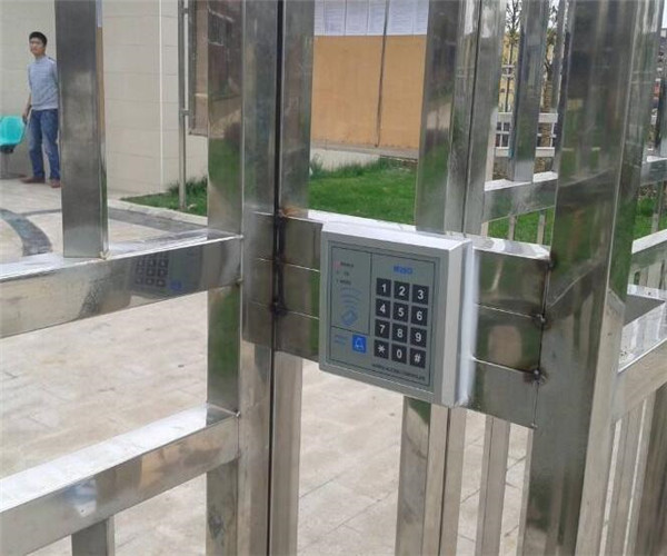 门禁系统