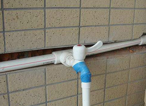 下水管漏水
