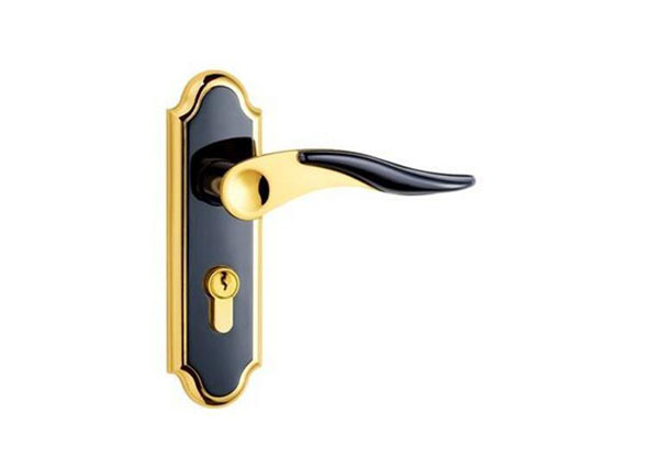 拆装不同门锁的方法 自己就能修门锁
