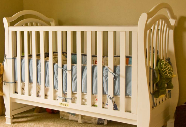 新生儿要不要买婴儿床 初生婴儿睡婴儿床好吗