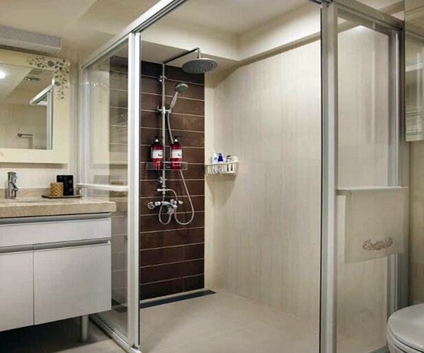 淋浴房*小尺寸多少 淋浴房*小尺寸多少