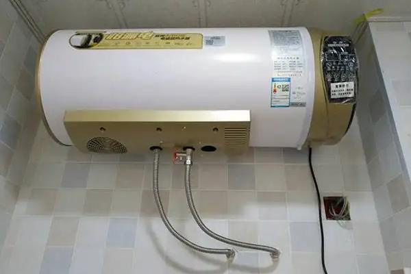 电热水器安装高度的标准是多少 电热水器安装注意事项有哪些