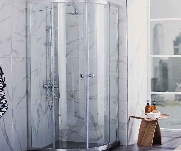 铝合金淋浴房和不锈钢淋浴房的区别 淋浴房上水垢怎么清洗