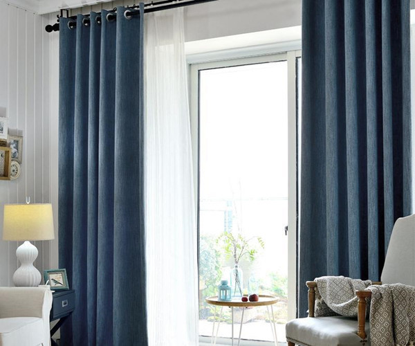 窗帘布料哪种比较好 如何在家清洗窗帘