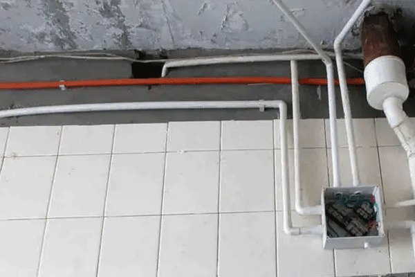 卫生间电线一般多少平方比较合适 卫生间电线可以走地下吗