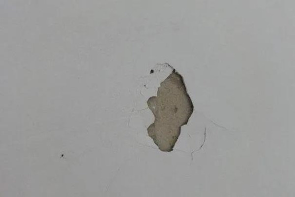 墙面空鼓是什么原因造成的