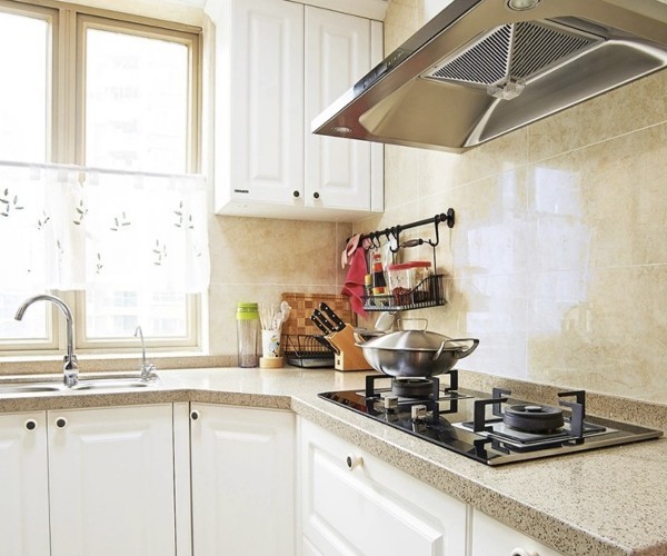 厨房装修颜色怎么搭配 厨房装修一般用什么颜色的瓷砖