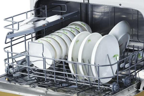 洗碗机价格一般是多少 洗碗机水槽式的好还是嵌入式的好
