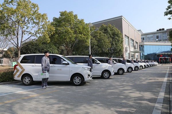 天格地板高标准安装服务团队赢得用户高度认可