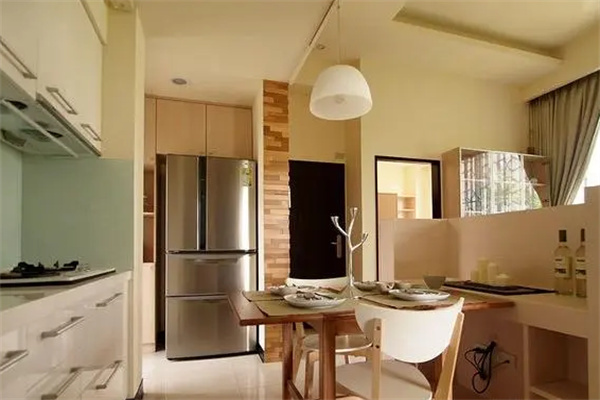 3平方厨房如何放冰箱 冰箱门最好朝哪个方向