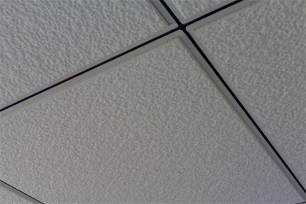 硅钙板是什么材料做成的 矿棉板与硅酸钙板的区别