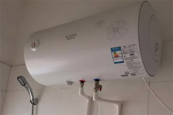 储水式电热水器哪个品牌好