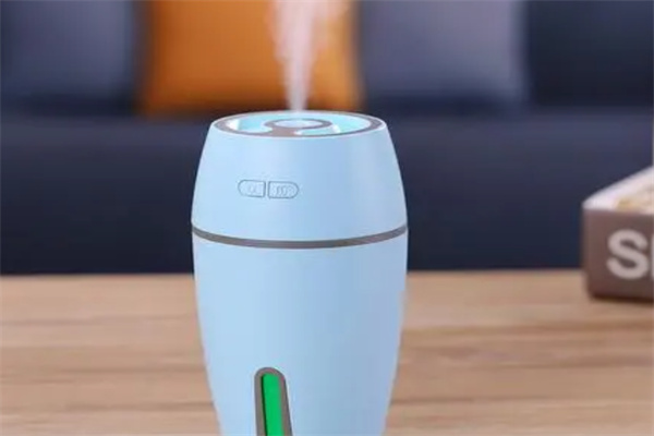 使用家用加湿器注意些什么 家庭使用加湿器利与弊