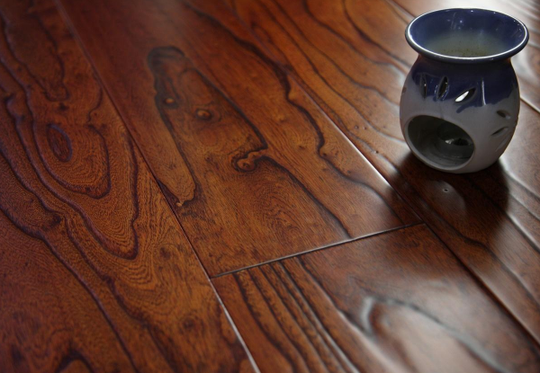 ​实木地板有哪些品牌 实木地板应该如何选择