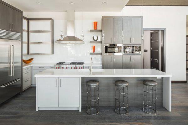 黑白灰现代风小厨房橱柜装修效果图