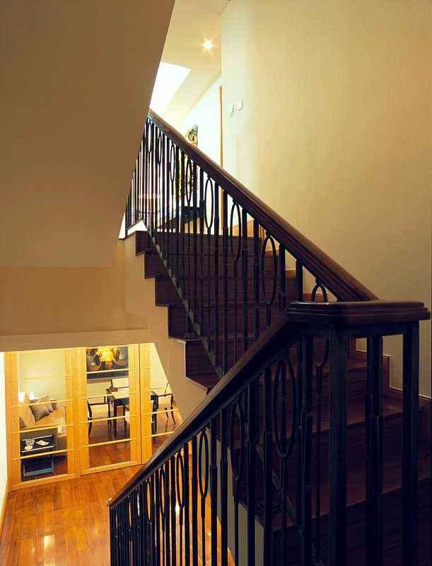 二楼楼梯口装修效果图图片
