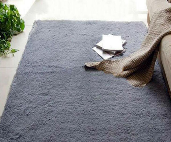 家庭地毯选购指南   家庭地毯清洗步骤
