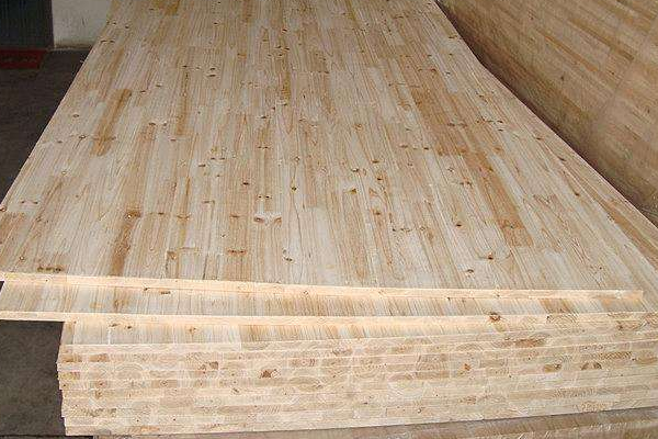 杉木板材什么品牌好 杉木板材价格表 杉木板材好还是杨木板材好