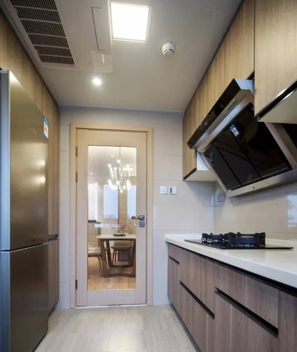 开封厨房门比较小怎么装修设计更好看舒适？